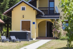 KUCA-ZA-ODMOR-BIONDI-128