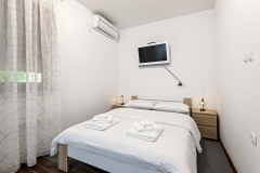 KUCA-ZA-ODMOR-BIONDI-65